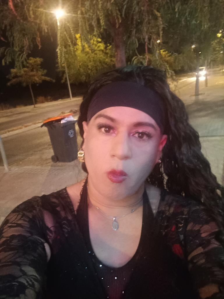 Chica busca chico en Madrid: 