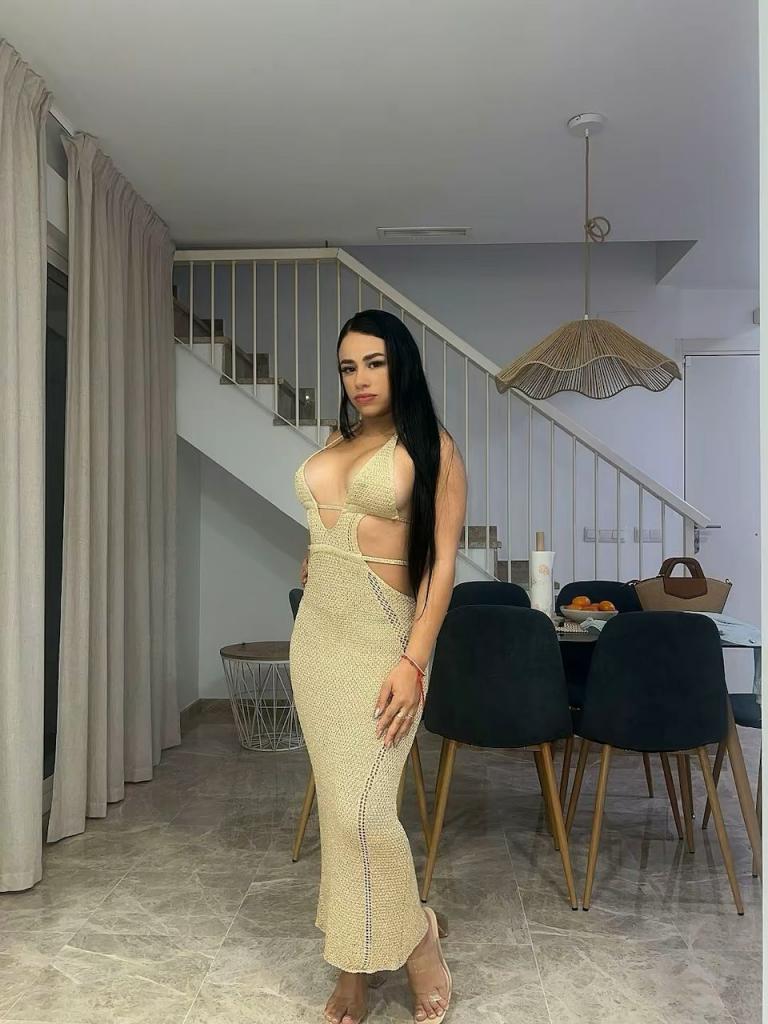 Chica busca chico en Tenerife: Chica busca chico