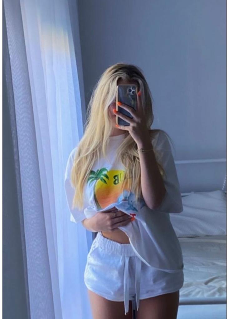 Chica busca chico en Mallorca: 