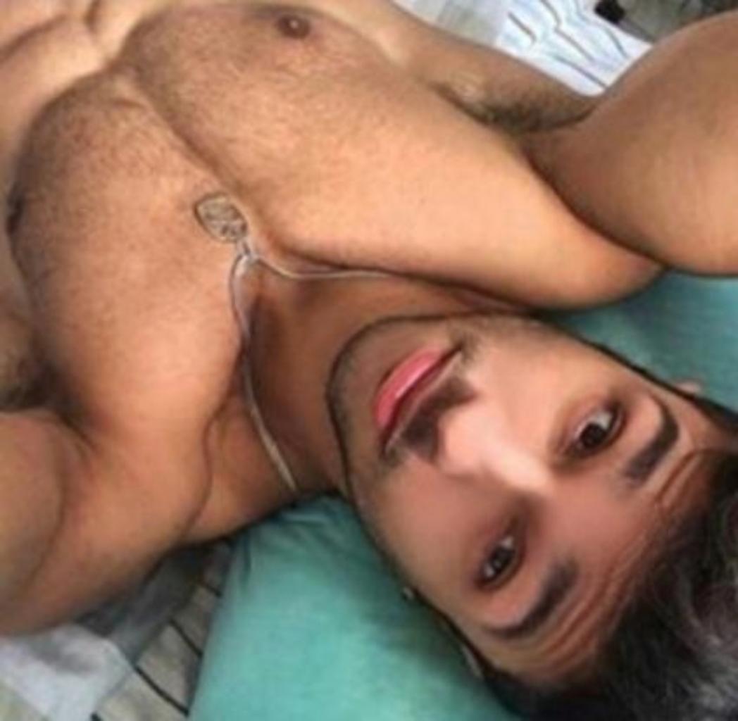 Chica busca chico en Granada: 