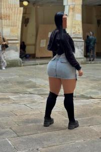 643384674: Chica busca chico en Zaragoza