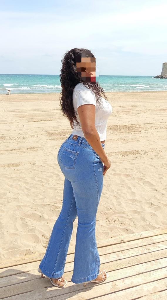 Chica busca chico en Alicante: 