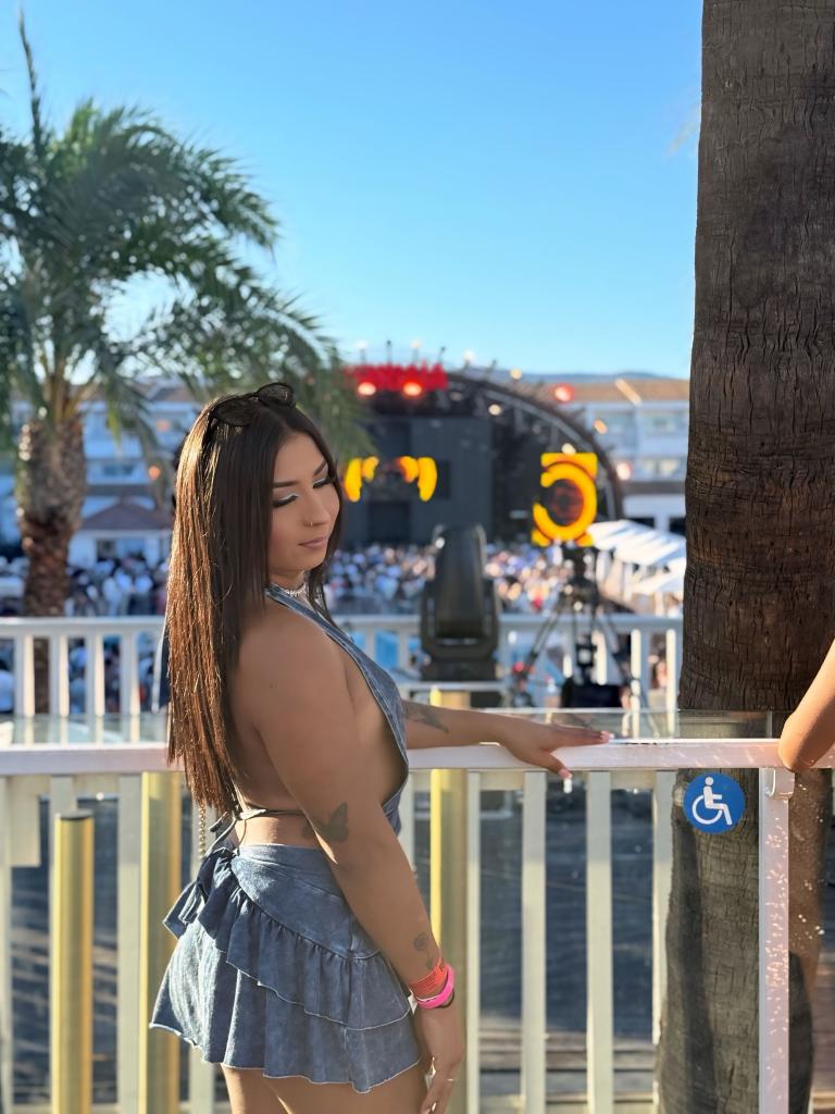 669076264: Travesti en Ibiza