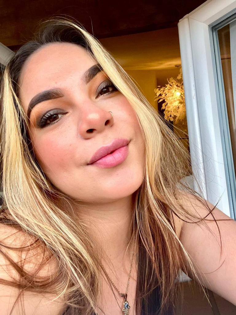 Chica busca chico en Ibiza: 