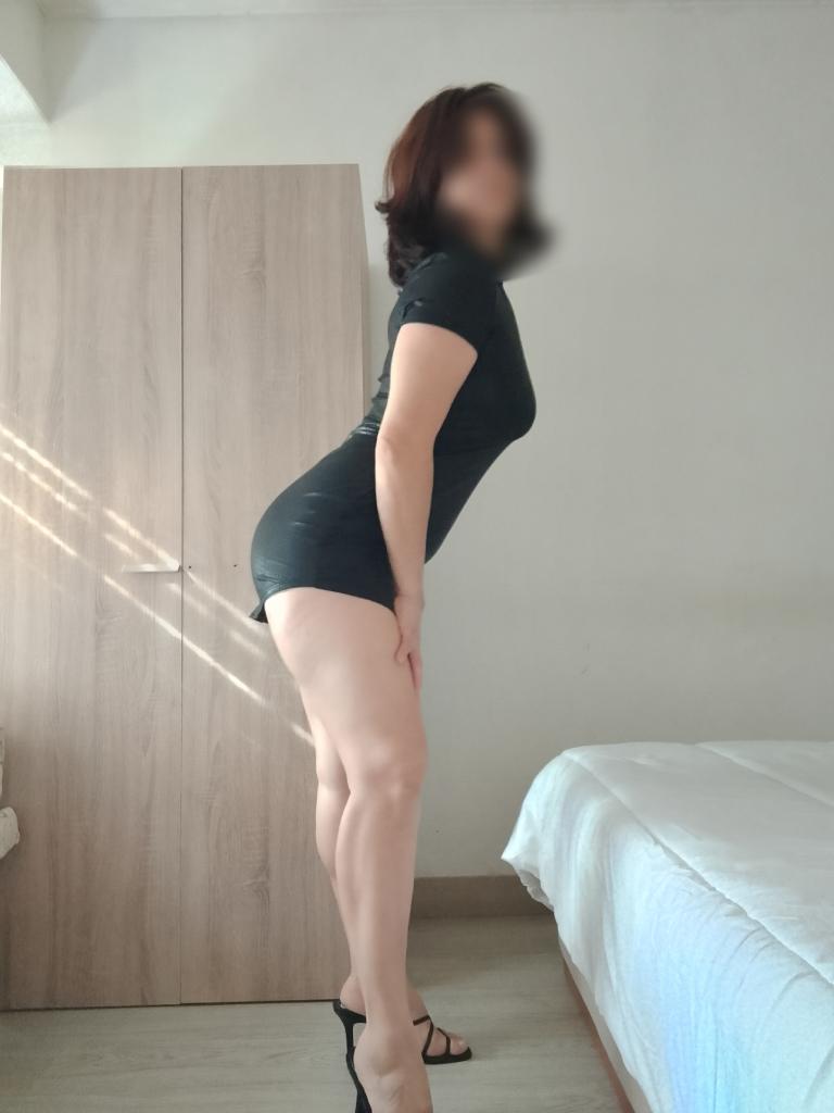 Chica busca chico en Alicante: 