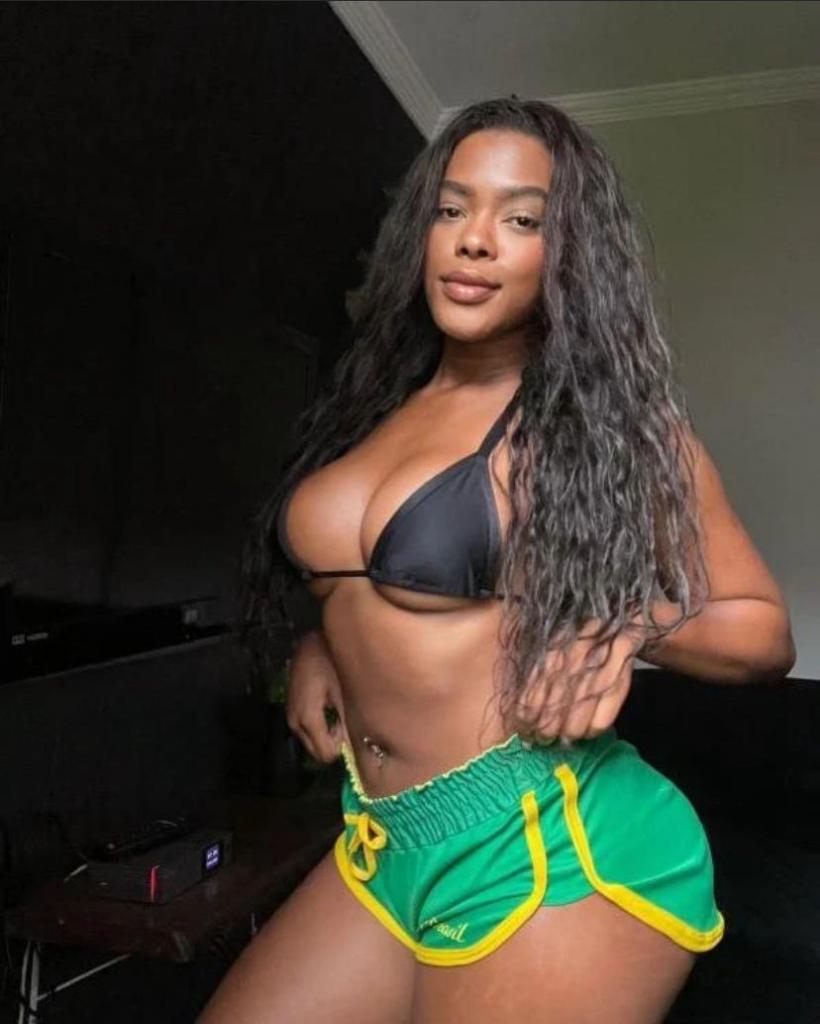 603278355: Chica busca chico en Lérida