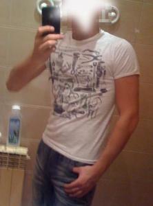 Chico busca chica en Sevilla: 