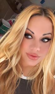 Chica busca chico en Tenerife: 