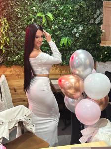 674407534: Chica busca chico en Madrid