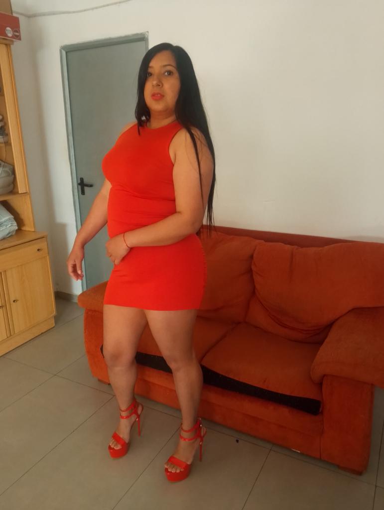 614232875: Chica busca chico en Murcia