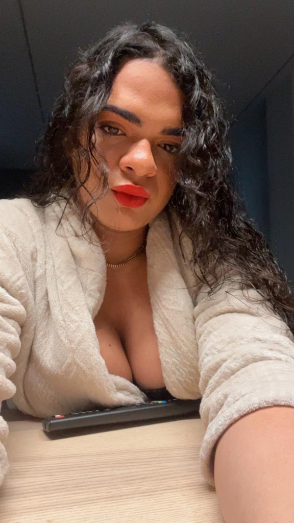 661058792: Travesti en Pontevedra