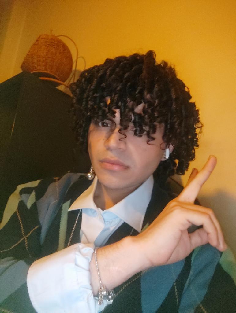 Chica busca chico en Cádiz: 