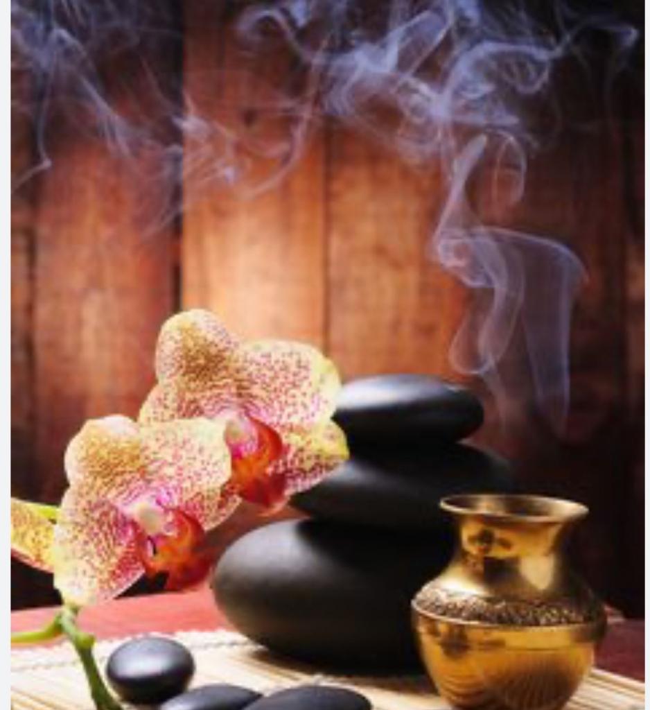 631545439: Chica busca chico en Lérida