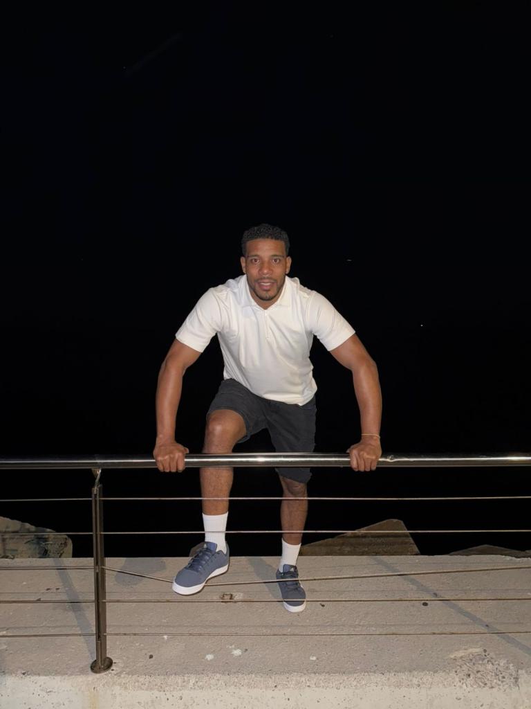 Chico busca chica en Barcelona: 