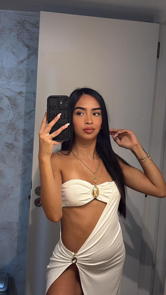 Chica busca chico en Valencia: Chica busca chico