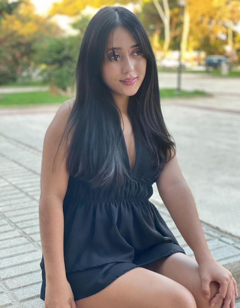 672551199: Chica busca chico en Cádiz