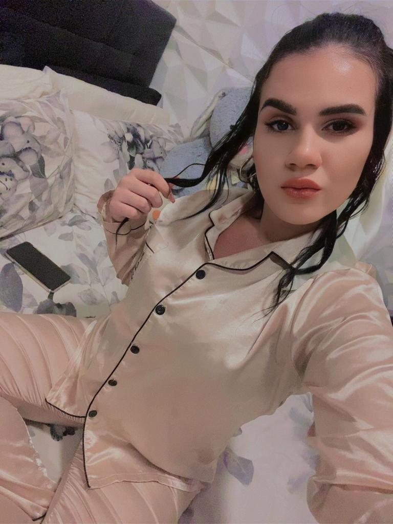 Chica busca chico en Barcelona: 