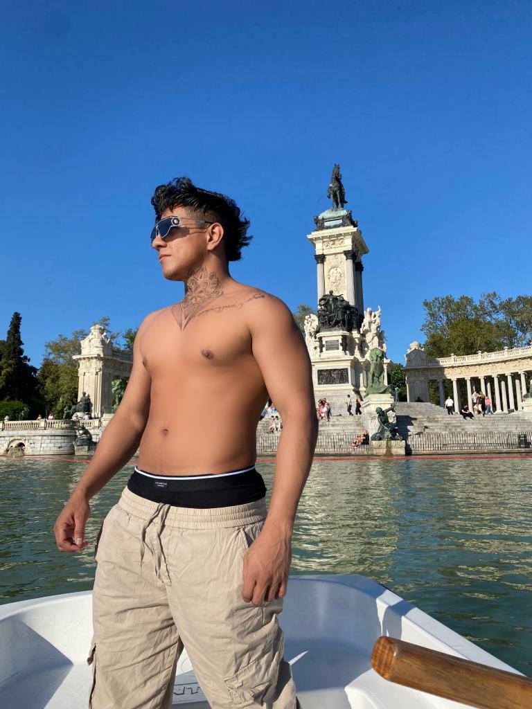 Chico busca chica en Valencia: 