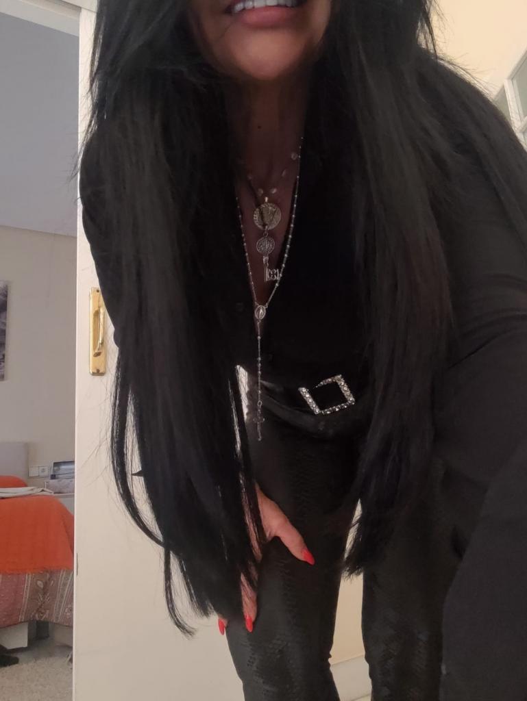 Chica busca chico en Sevilla: 