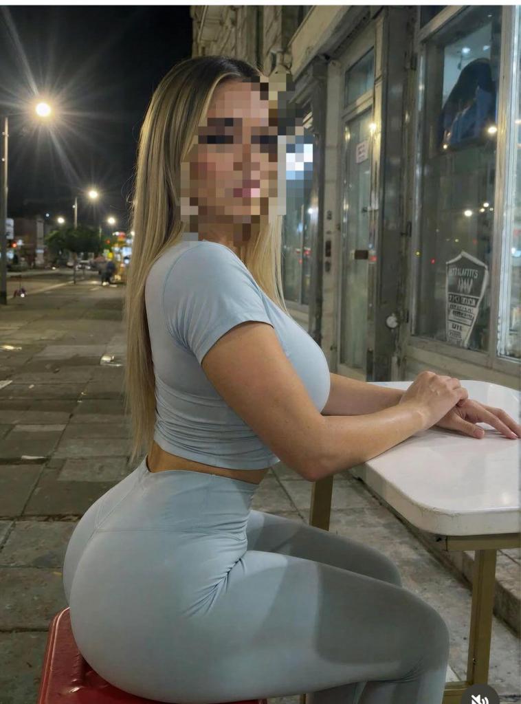 627089079: Chica busca chico en Mallorca