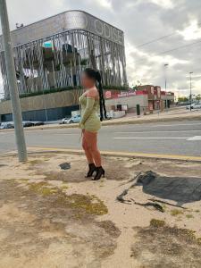 672503995: Chica busca chico en Murcia