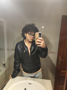 642404389: Chica busca chico en Cádiz