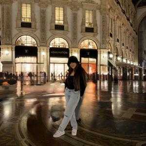 624705142: Chica busca chico en Gerona