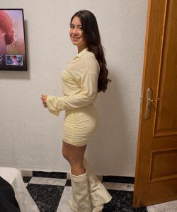 613940355: Chica busca chico en Valencia