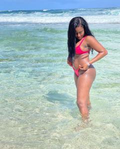 603286131: Chica busca chico en Pontevedra