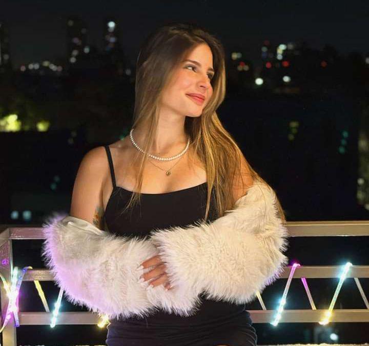 Chica busca chico en La Coruña: 