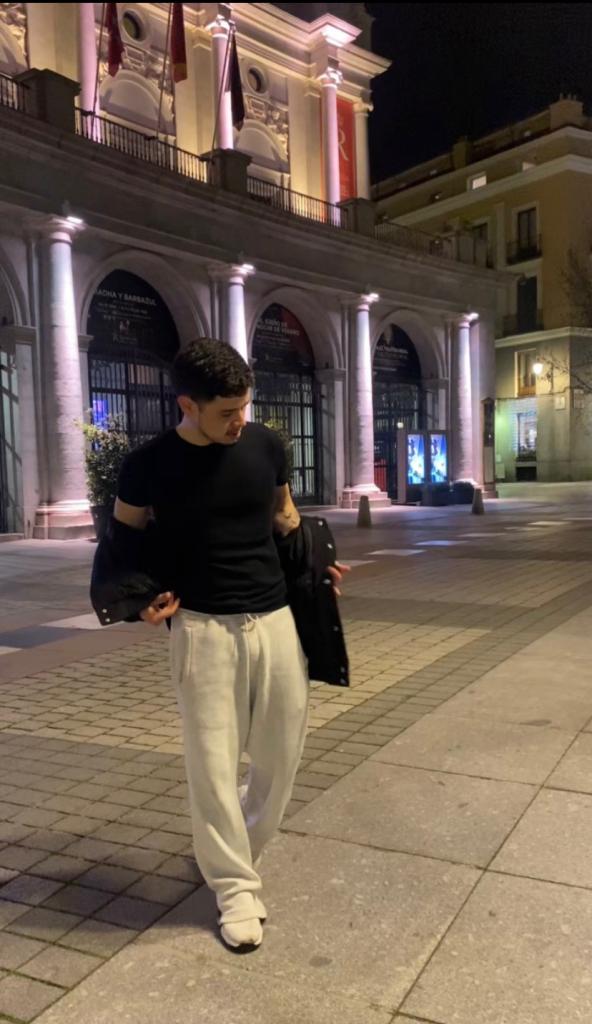 Chico busca chica en Madrid: 