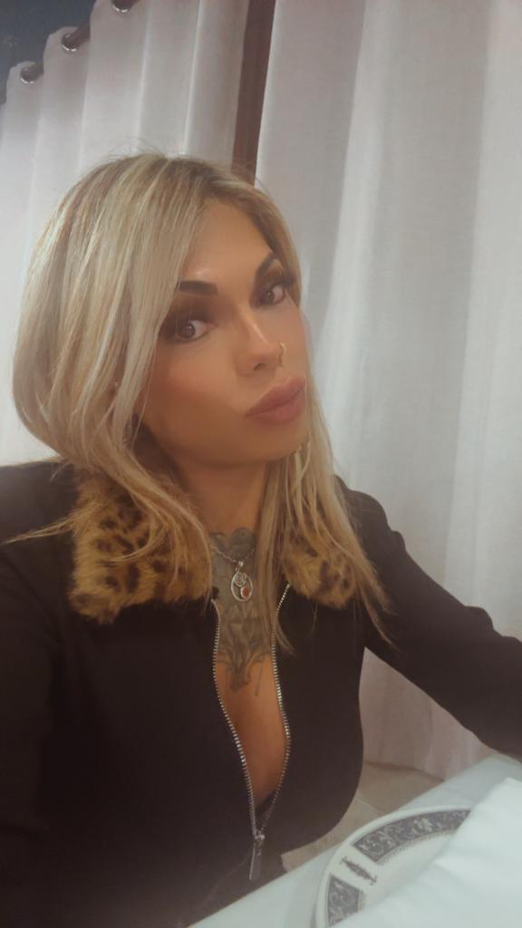 622425984: Travesti en Navarra