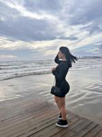 673592247: Chica busca chico en Madrid