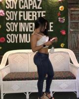 637103542: Chica busca chico en León