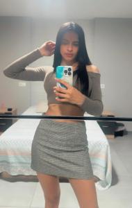 613758156: Chica busca chico en Tarragona