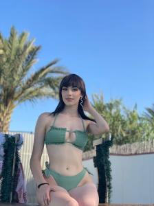 672052858: Chica busca chico en Málaga