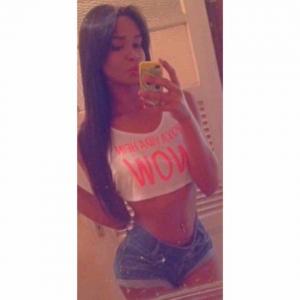 627198449: Chica busca chico en Gerona