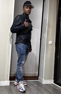 Chico busca chica en Madrid: 