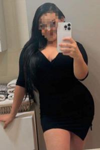 Chica busca chico en Huelva: 