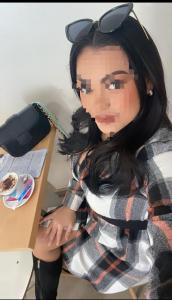 Chica busca chico en Huelva: 