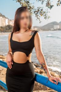 658033436: Chica busca chico en Sevilla