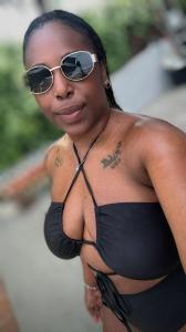 Chica busca chico en Cádiz: 