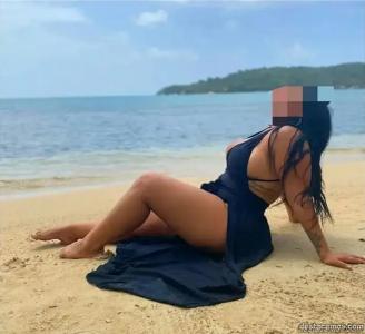 Chica busca chico en Cádiz: 