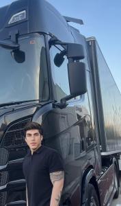 Chico busca chica en Valencia: 