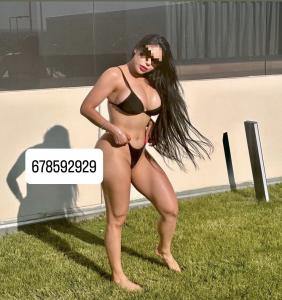 678592929: Chica busca chico en Madrid