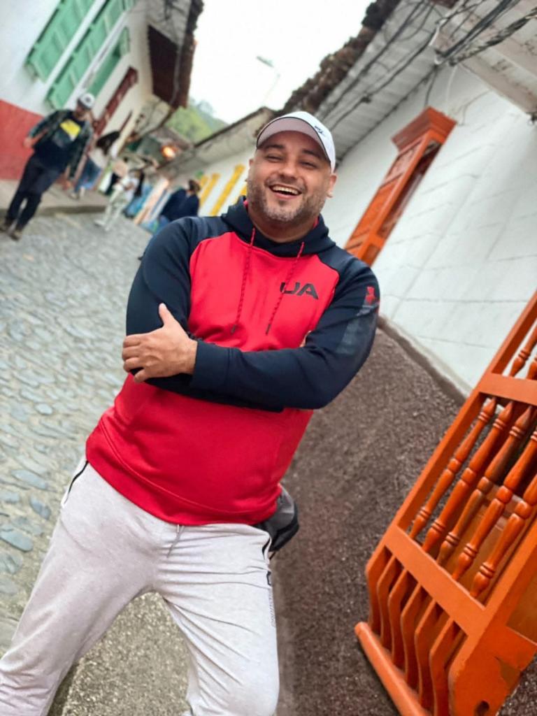 Chico busca chica en Murcia: 