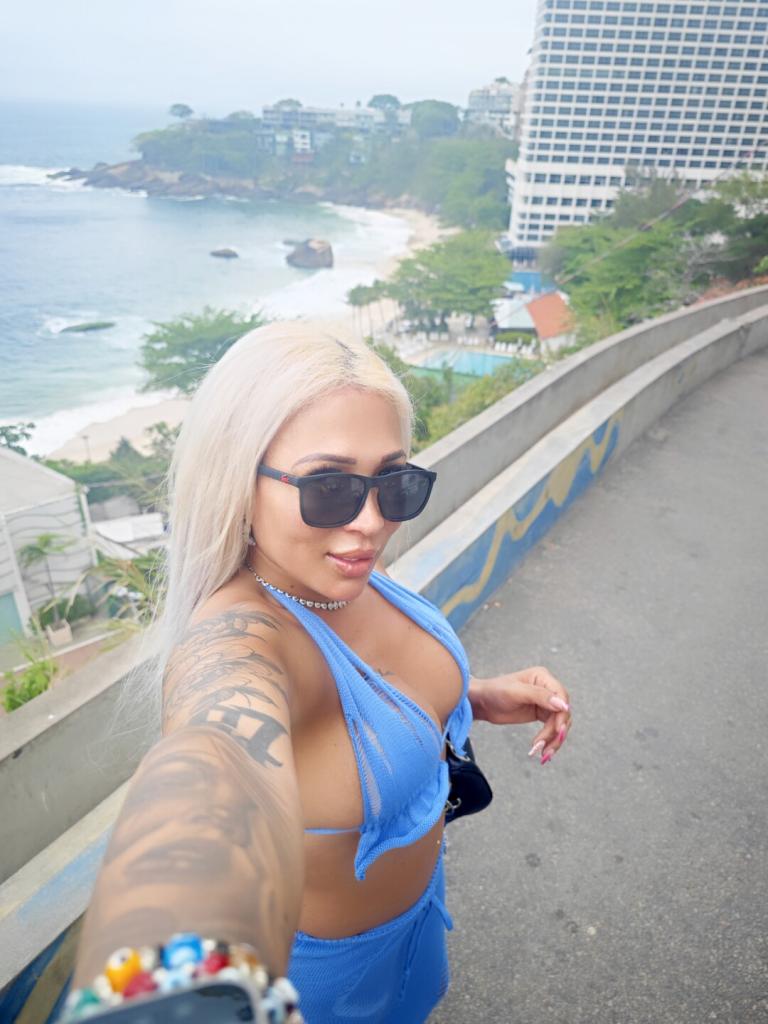 653417347: Transexual en Las Palmas