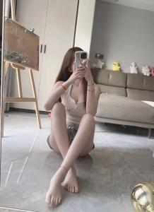 662062519: Chica busca chico en Valencia