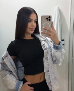 647206944: Chica busca chico en Cáceres