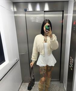 683491189: Transexual en Pontevedra